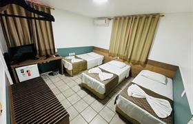 Triple room of Abrolhos Praia Hotel - Fortaleza