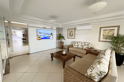 sala de tv coral.png