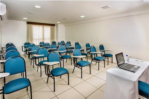 Sala de reuniao Tirol (2).jpg