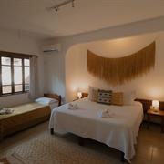 Quarto Triplo Térreo