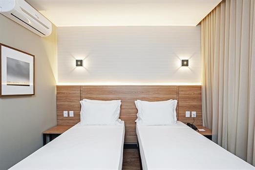 SECA - Luxo Twin (2).jpg