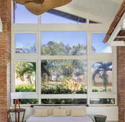 lobby (1).jpg