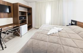 luxury couple of SKY PREMIUM