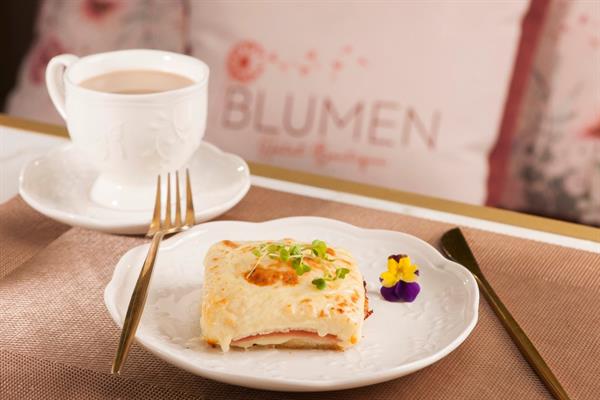 Foto 11 de Blumen Hotel Boutique