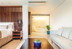 Suite Deluxe Golf View com Banheira