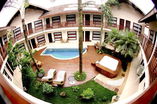 L'essence (Piscina e Quartos).jpg