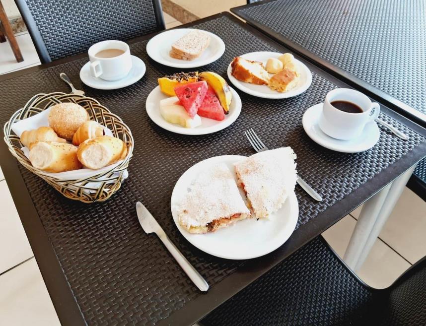 bch café ft celular -min.jpeg