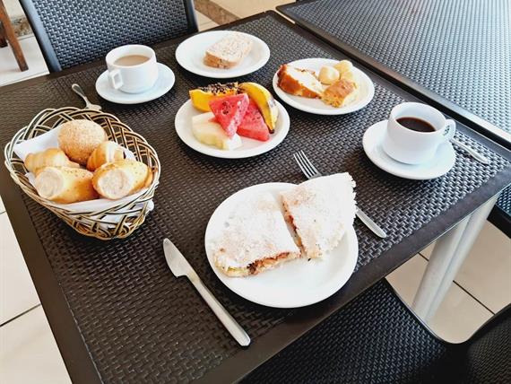 bch café ft celular -min.jpeg