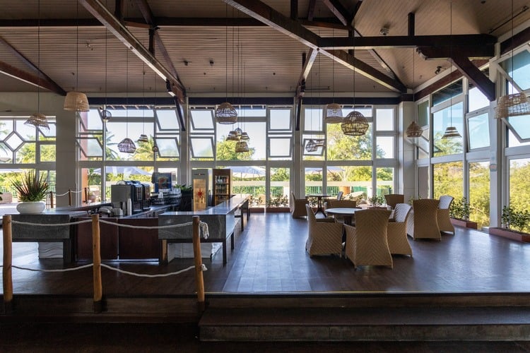 lobby (6).jpg