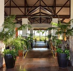 lobby (2).jpg