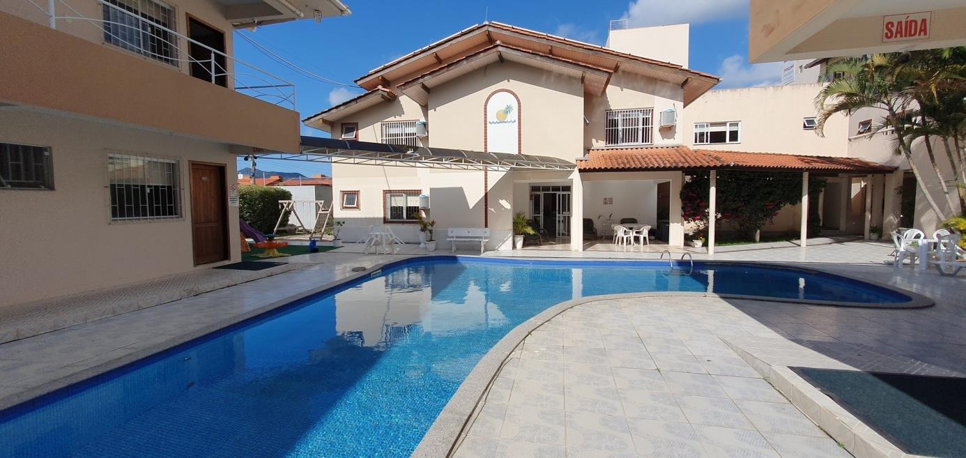 04 - piscina externa l - 01.jpg