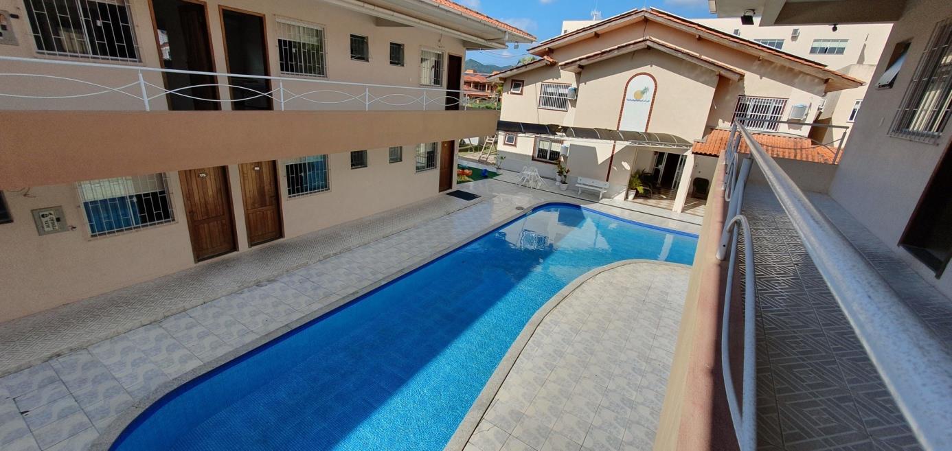 38 - piscina externa l -  04.jpg