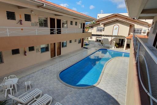 16 - piscina externa l - 03.jpg