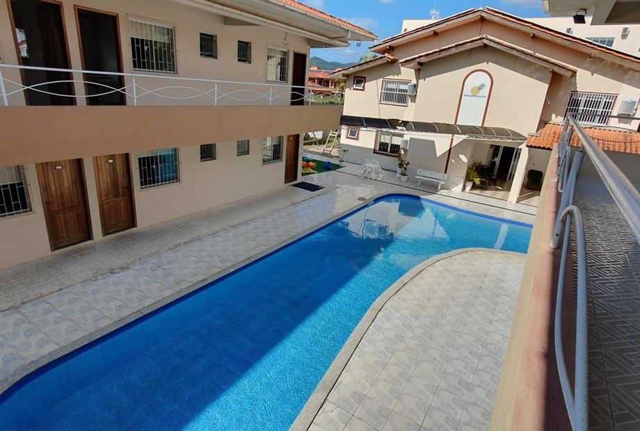 38 - piscina externa l -  04.jpg