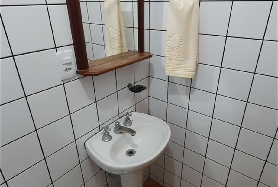 ecdpl - 06 banheiro_easy-resize.com.jpg