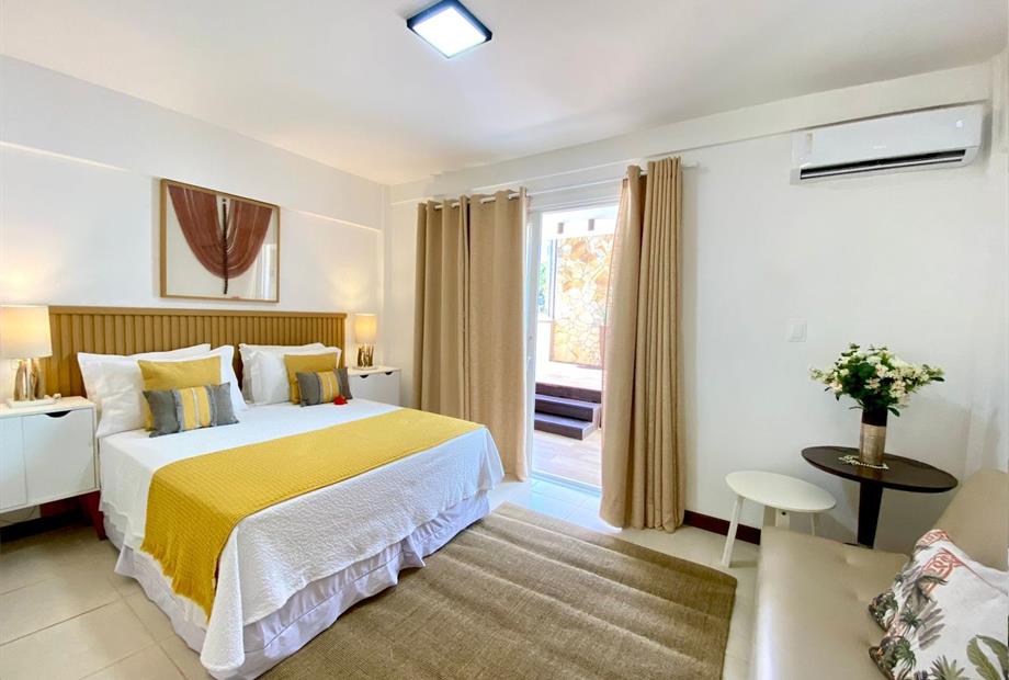 luxo com hidro e vista mar.jpg