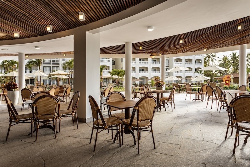 restaurante da piscina jpg.jpg