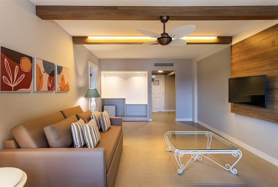 suite junior  (3).jpg