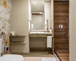 Quarto Superior PCD (Pessoa com Deficiência)