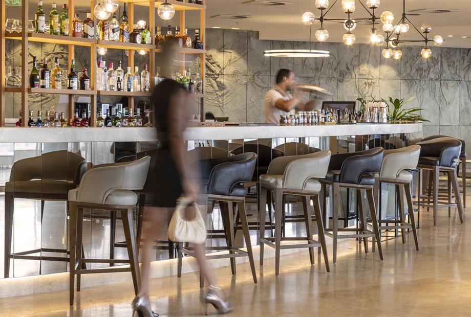 7 - loung bar (2).jpg