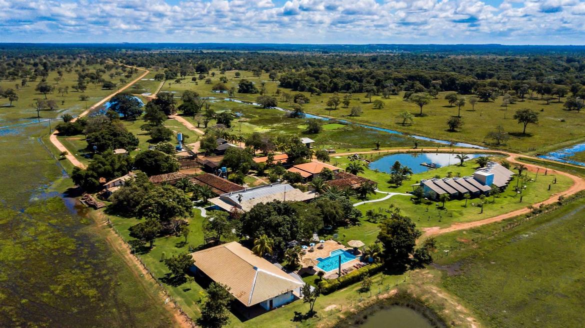 aerea pousada piuval pantanal.jpg