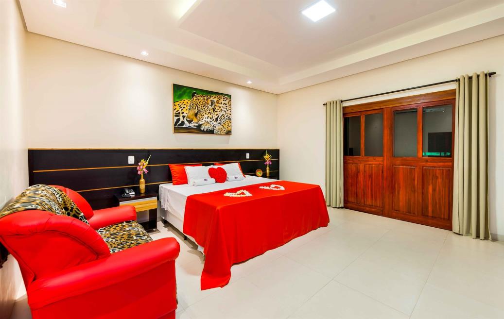 suite master pousada piuval pantanal.jpg