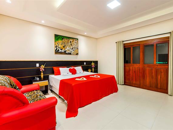 suite master pousada piuval pantanal.jpg