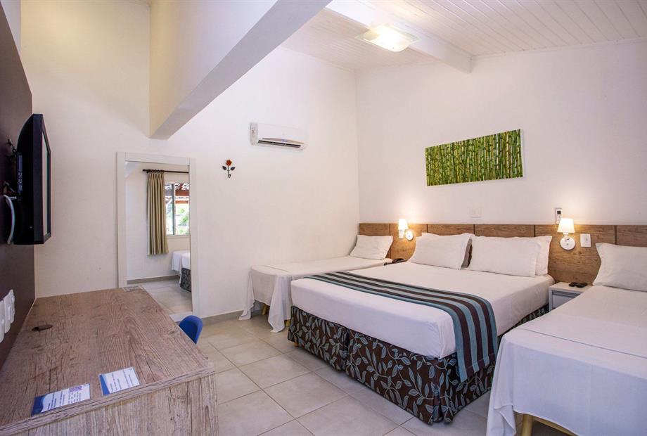 suíte luxo lazer quádruplo (1).jpg