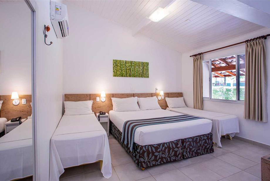 suíte luxo lazer quádruplo (2).jpg