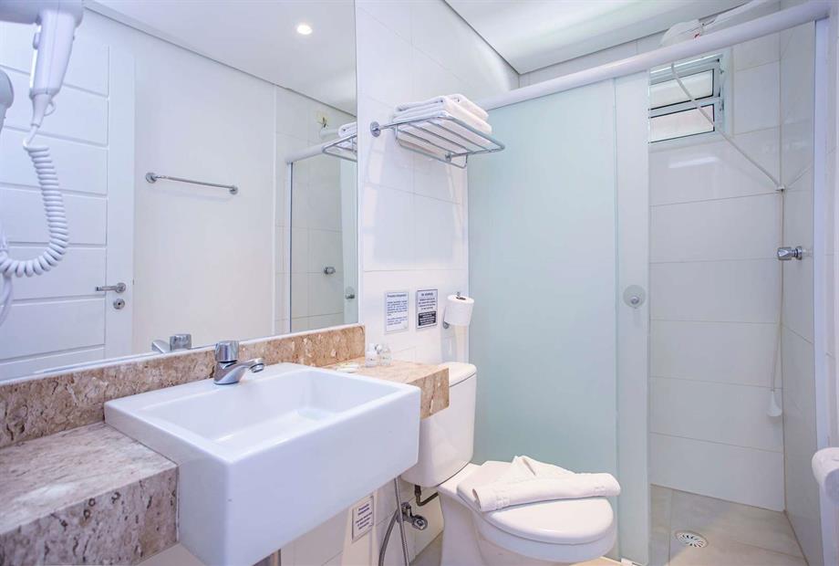 suíte luxo lazer triplo (7).jpg