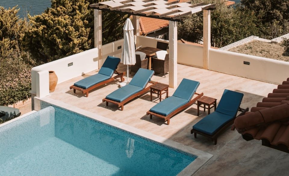 roofpiscinapx.jpg