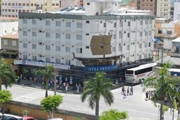 hotel fachada 4 andares.jpg