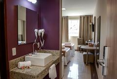 Quarto Triplo Standard