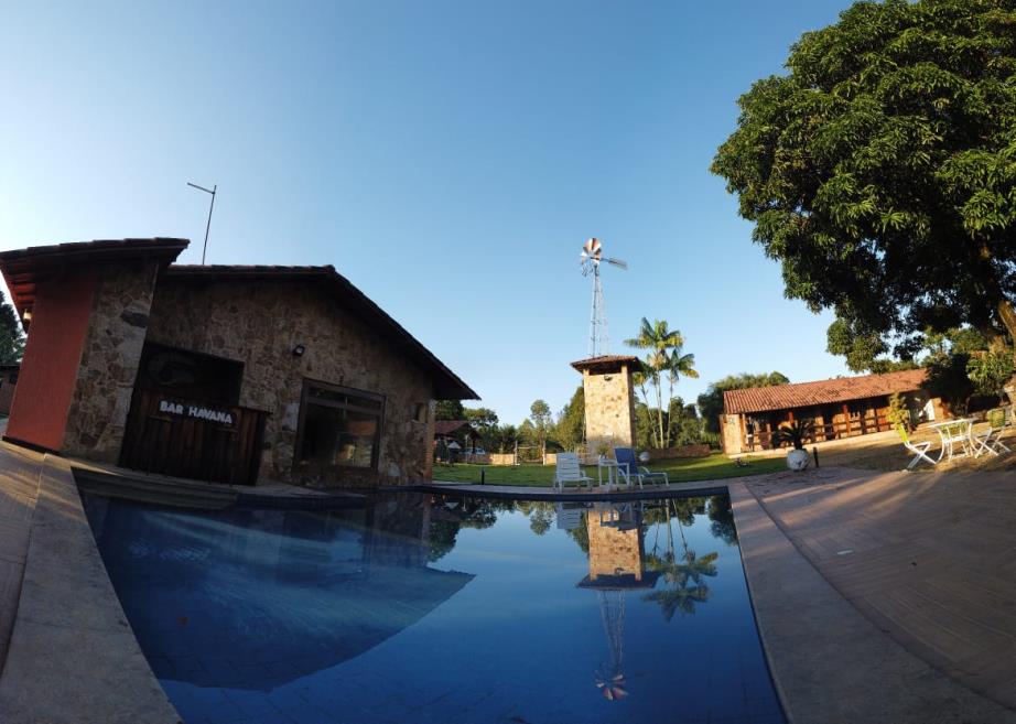 piscina.jpg
