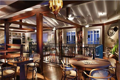 Home Theater e Biblioteca