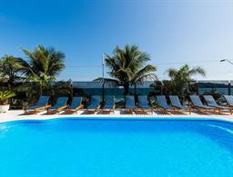 Bombinhas Blue Suítes - Somente Adultos